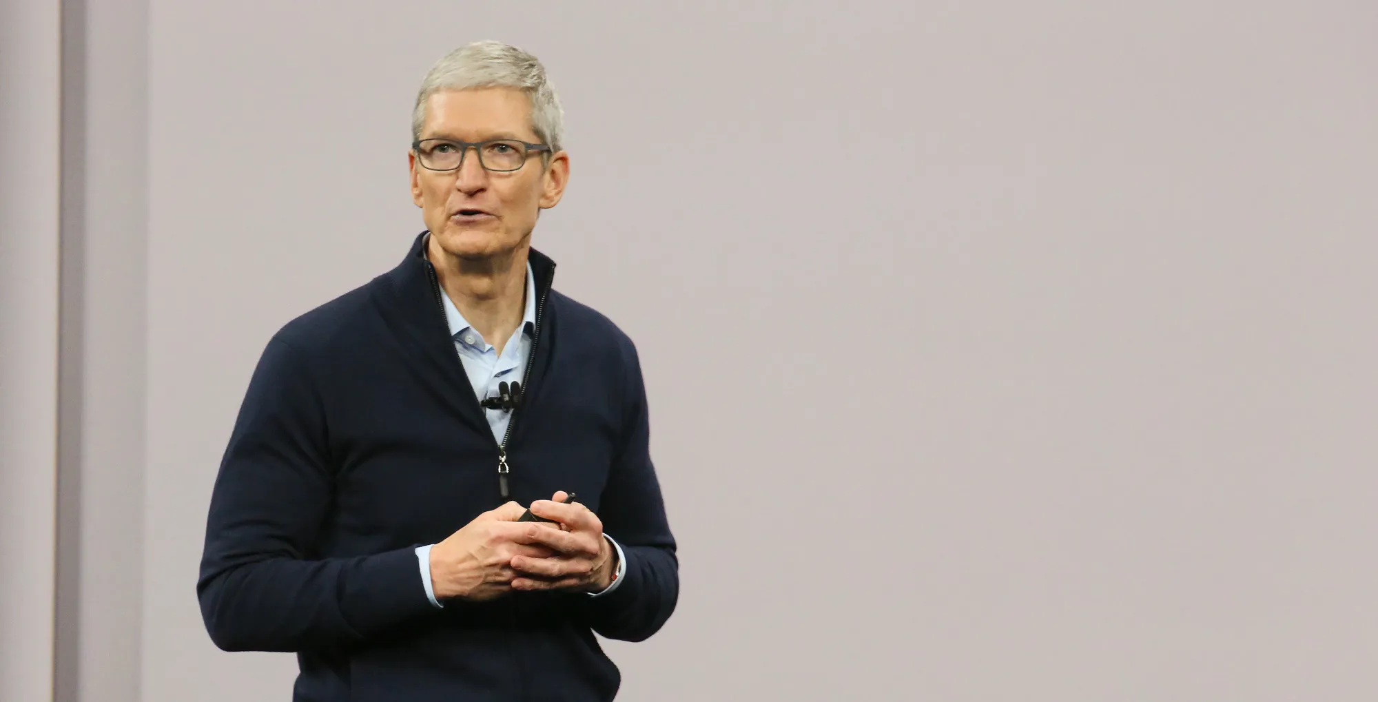 Apple's AI Reboot: Vision Pro's Rockwell Takes Over Troubled Siri